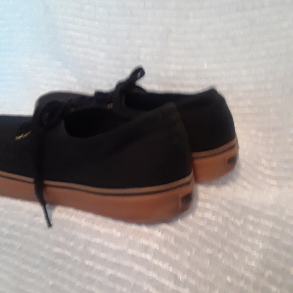 Men's Black Vans - Picture 7 of 7